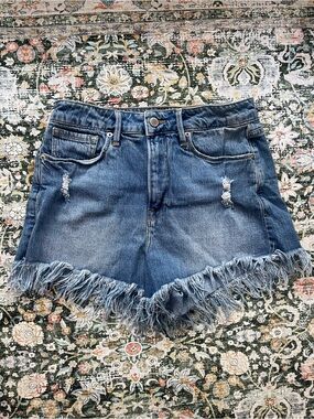 Good American Denim Fringe Hem Women’s Shorts - Blue